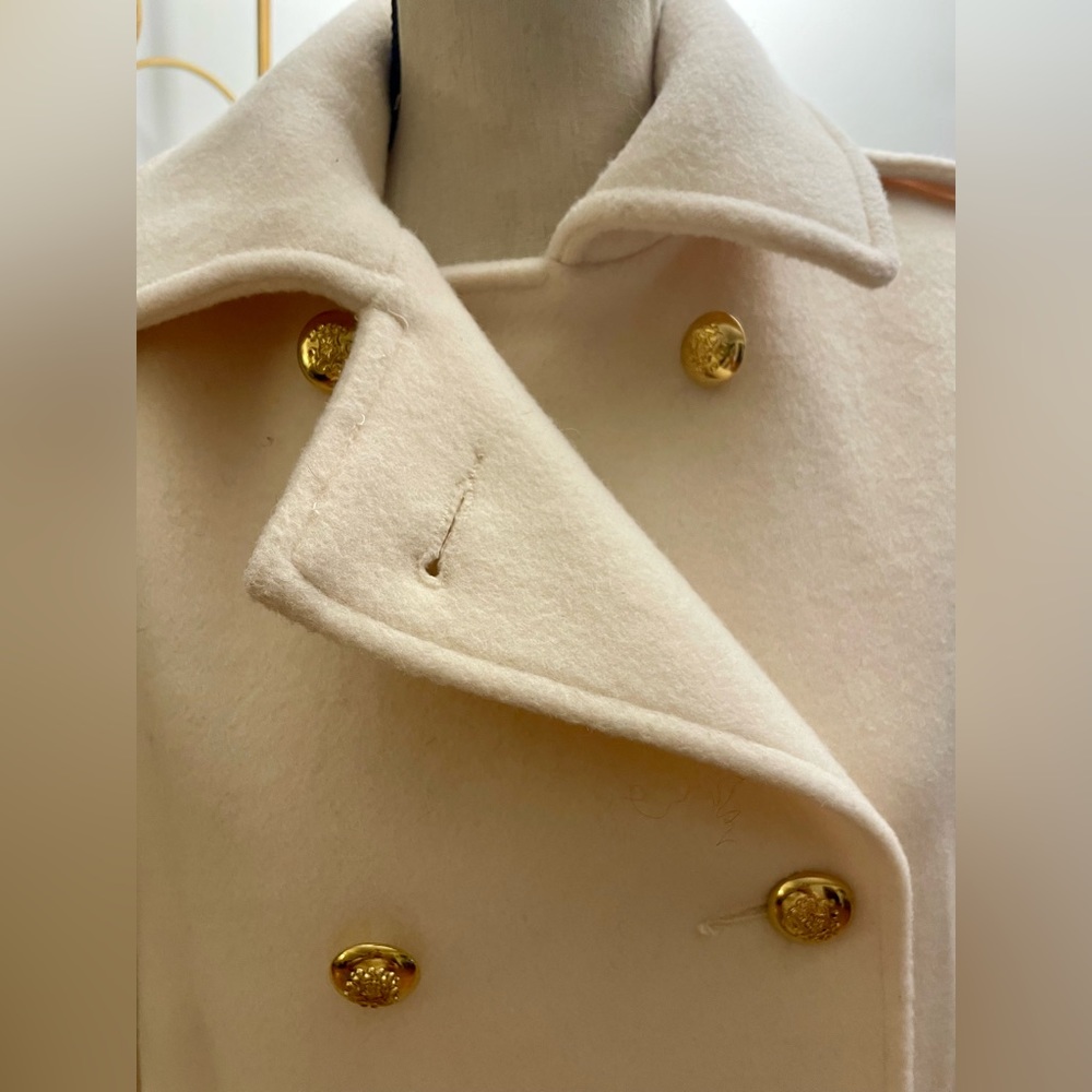 Winter White Walking Coat by ilie wacs. - Picture 3 of 10